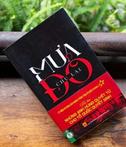 ‘Mưa đỏ’ được vinh danh tại Giải thưởng Sách Quốc gia lần thứ VIII