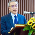 Sách điện tử tăng, sách in giảm trong năm 2025